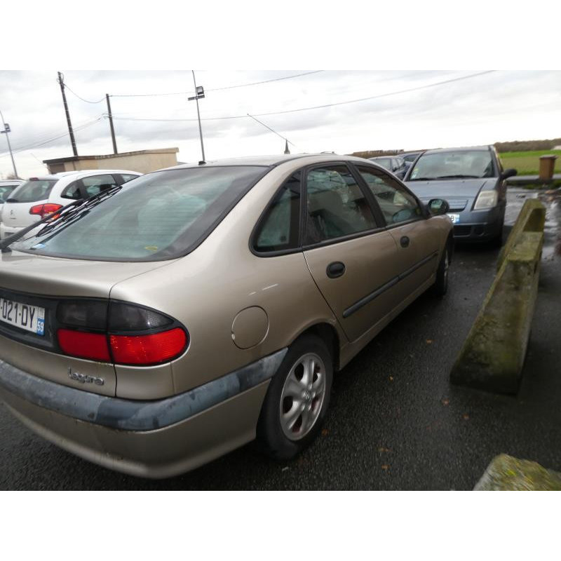 Jante RENAULT LAGUNA 1 Photo n°4