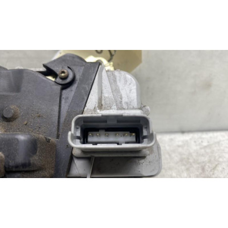 Serrure avant droit PEUGEOT 307