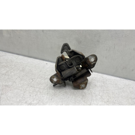 Fermeture de capot SUZUKI SWIFT 3 Photo n°1