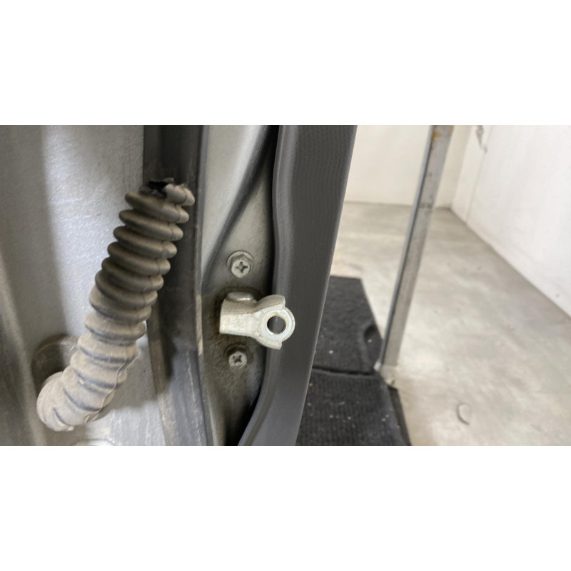 Porte arriere droit SUZUKI SWIFT 3 Photo n°4