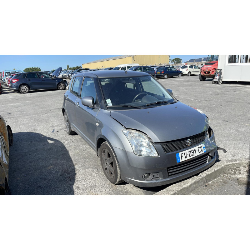 Porte arriere gauche SUZUKI SWIFT 3 Photo n°10