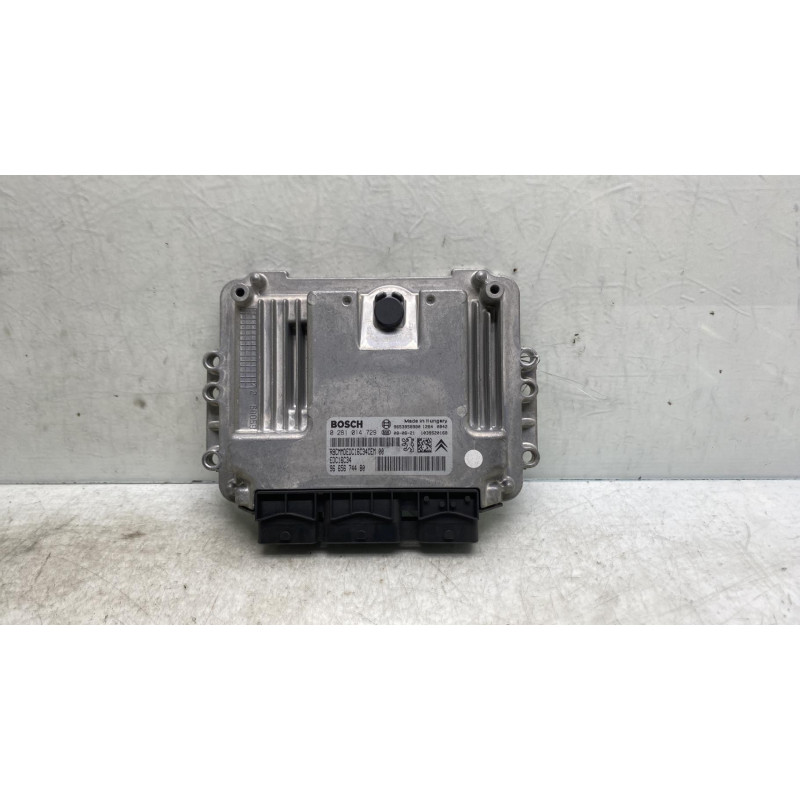 Calculateur moteur CITROEN C4 GRAND PICASSO 1 Photo n°4