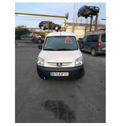 Pare choc arriere PEUGEOT PARTNER 1