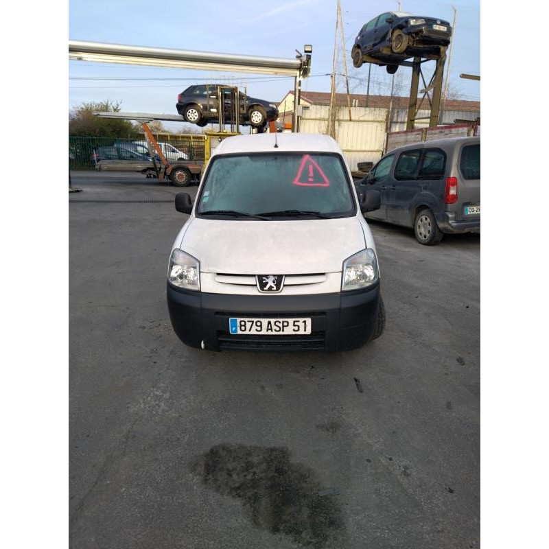 Pare choc arriere PEUGEOT PARTNER 1 Photo n°18