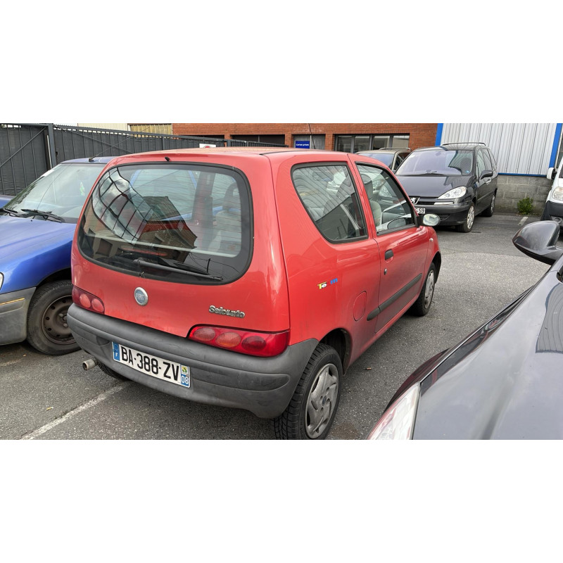 Charniere de capot FIAT SEICENTO Photo n°11