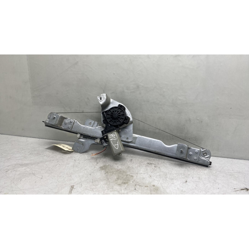 Leve vitre electrique avant droit DACIA DUSTER 1 Photo n°3