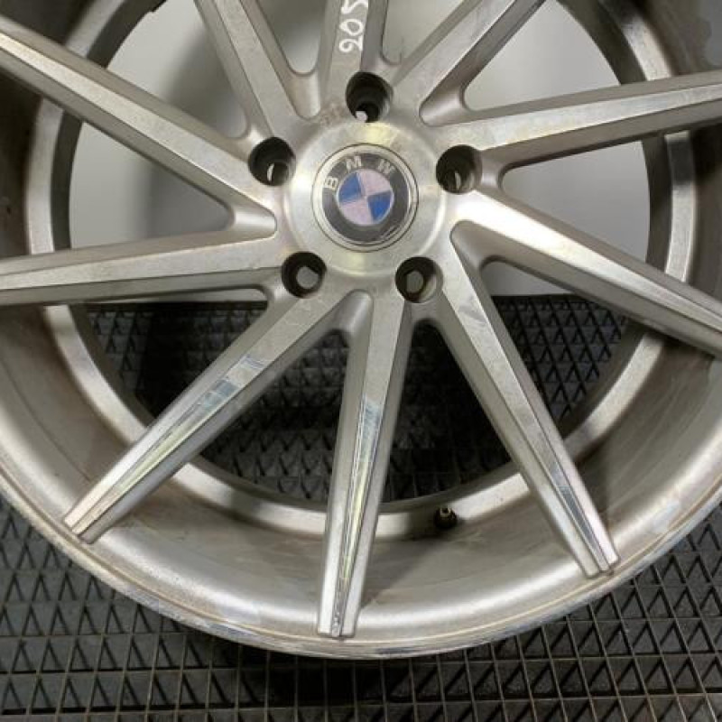 Jante BMW SERIE 5 E60 Photo n°3