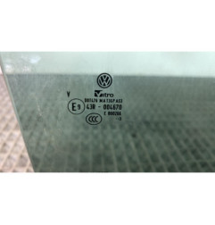 Vitre arriere droit VOLKSWAGEN JETTA 4 Photo n°1