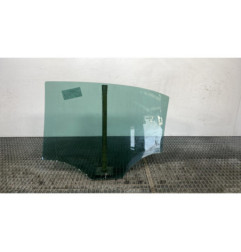 Vitre arriere droit VOLKSWAGEN JETTA 4