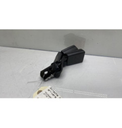 Attache ceinture arriere gauche VOLKSWAGEN JETTA 4 Photo n°1