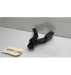 Attache ceinture arriere gauche VOLKSWAGEN JETTA 4