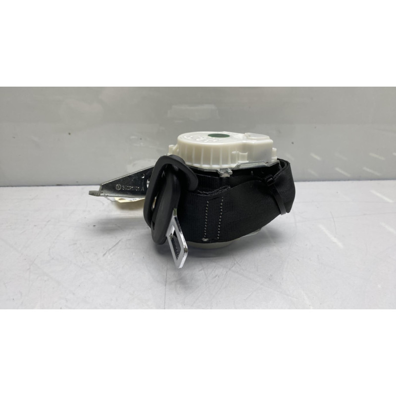 Ceinture arriere droit VOLKSWAGEN JETTA 4 Photo n°2