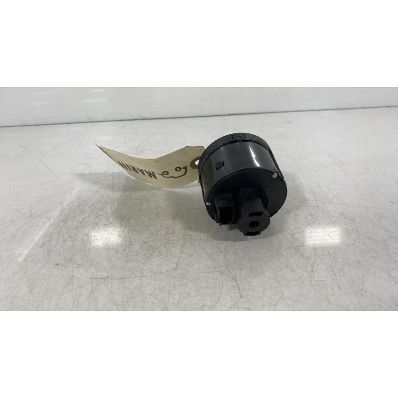 Commande de phare VOLKSWAGEN JETTA 4 Photo n°2