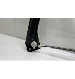 Leve vitre electrique avant gauche VOLKSWAGEN JETTA 4
