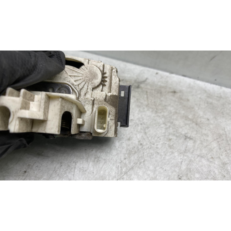 Serrure avant droit MERCEDES SPRINTER 2 Photo n°4