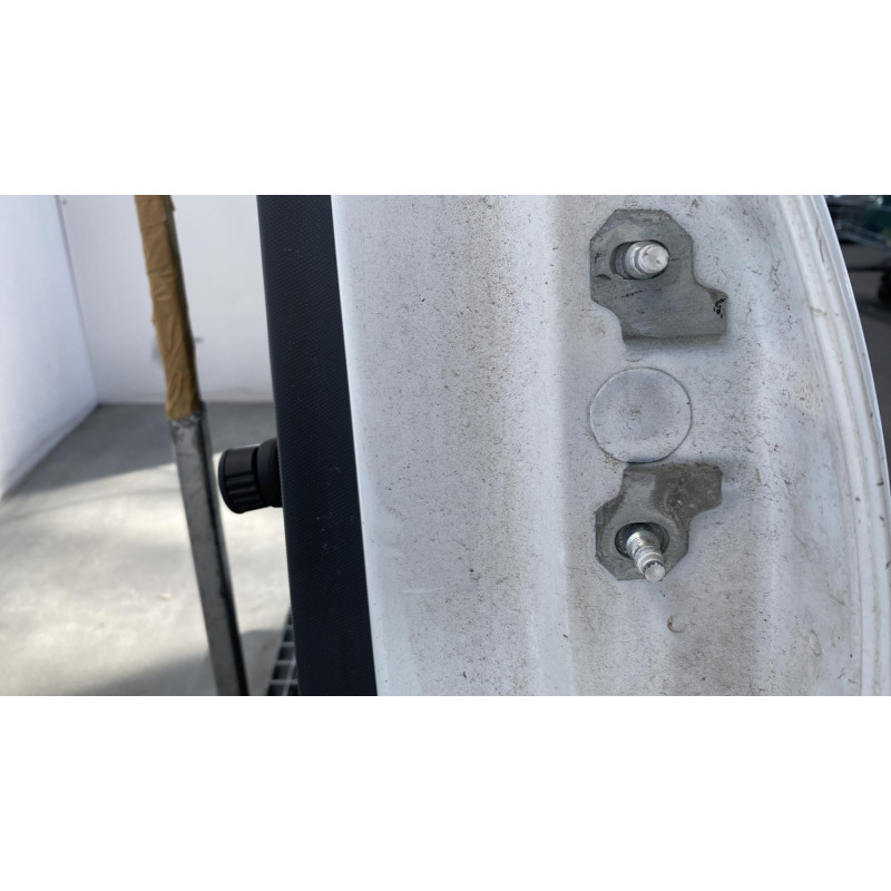 Porte arriere gauche RENAULT CLIO 4 Photo n°4