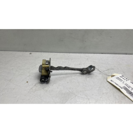 Arret de porte arriere droit RENAULT SCENIC 3