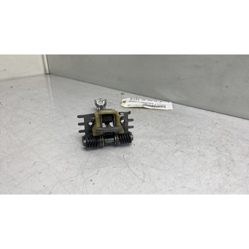 Arret de porte arriere droit RENAULT SCENIC 3 Photo n°4