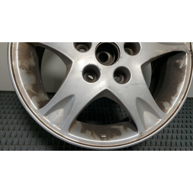 Jante NISSAN ALMERA TINO Photo n°1