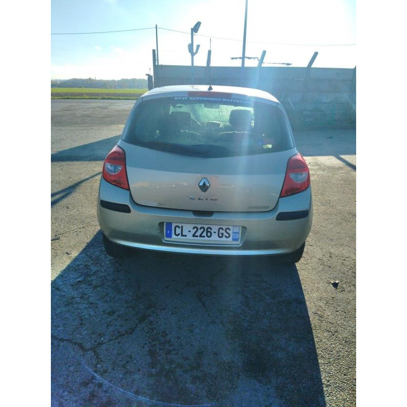 Retroviseur droit RENAULT CLIO 3 Photo n°17