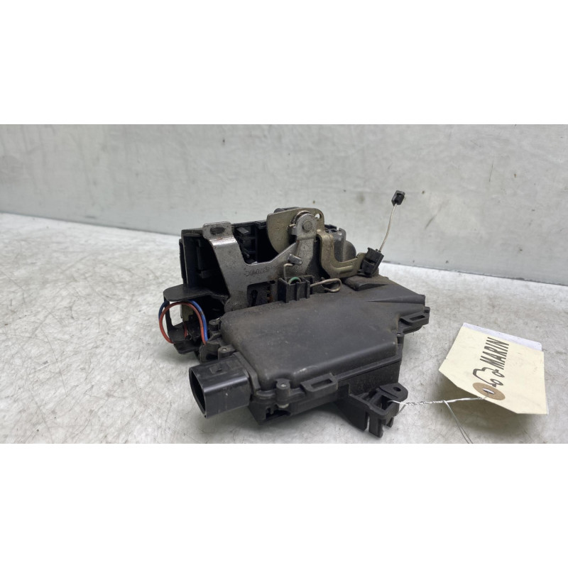 Serrure avant droit SKODA OCTAVIA 1 Photo n°4
