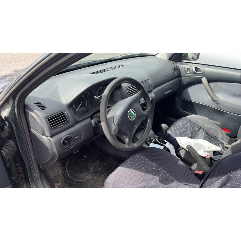 Serrure avant droit SKODA OCTAVIA 1 Photo n°9