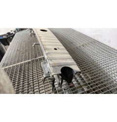 Renfort pare choc arriere (traverse) LAND ROVER RANGE ROVER 3