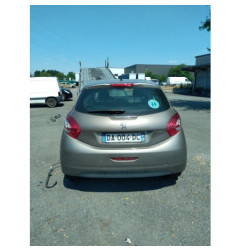 Cremaillere assistee PEUGEOT 208 1