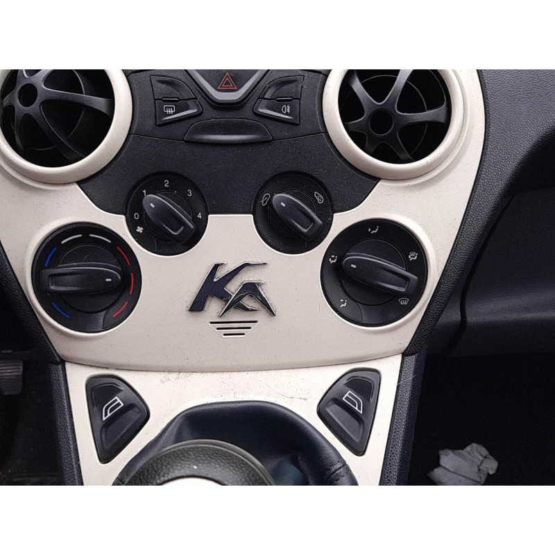 Trappe d'essence FORD KA 2 Photo n°9