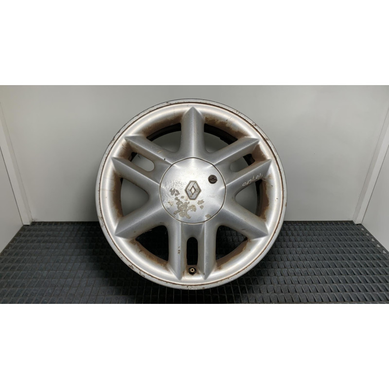Jante RENAULT SCENIC 1 Photo n°2