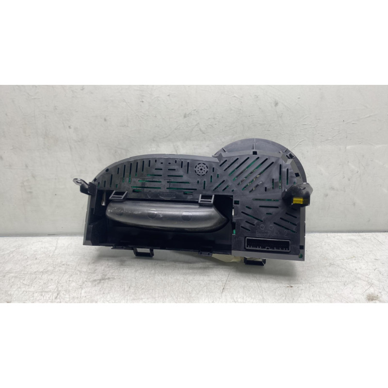 Compteur RENAULT TWINGO 2 Photo n°2