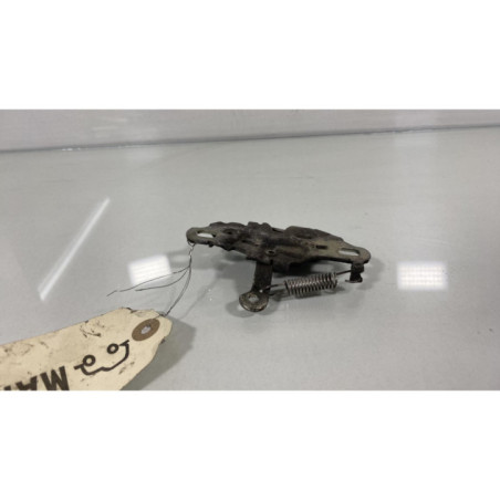 Fermeture de capot PEUGEOT 208 1