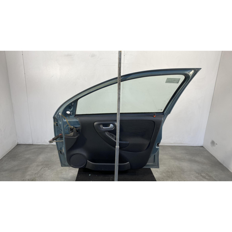 Porte avant droit OPEL CORSA C Photo n°4