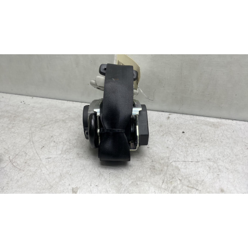Pretensionneur de ceinture avant droit VOLKSWAGEN FOX Photo n°4