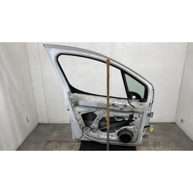 Porte avant gauche PEUGEOT PARTNER 2 Photo n°4