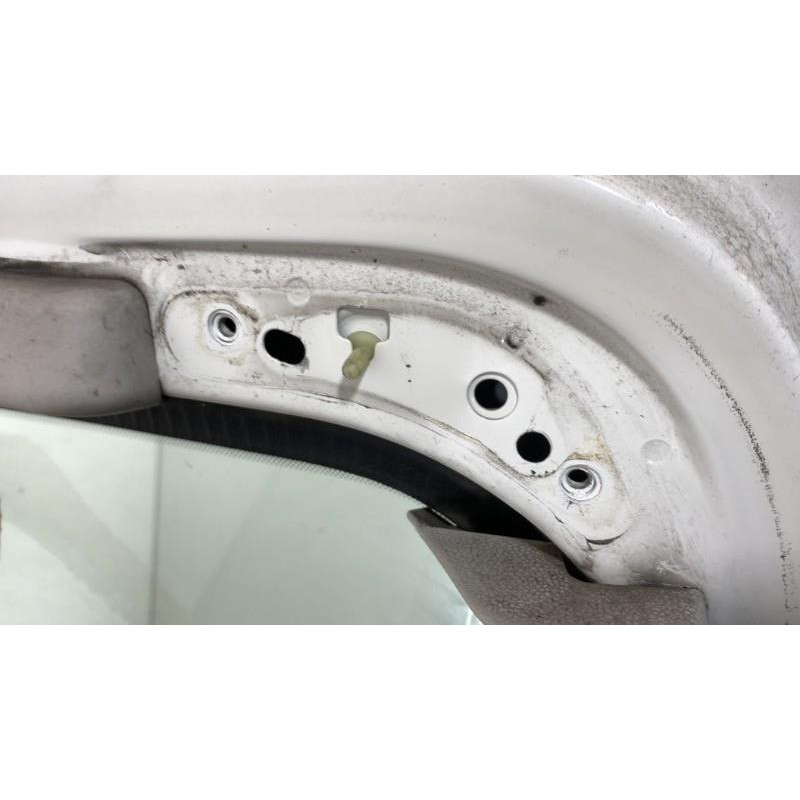 Porte laterale gauche PEUGEOT PARTNER 2 Photo n°6