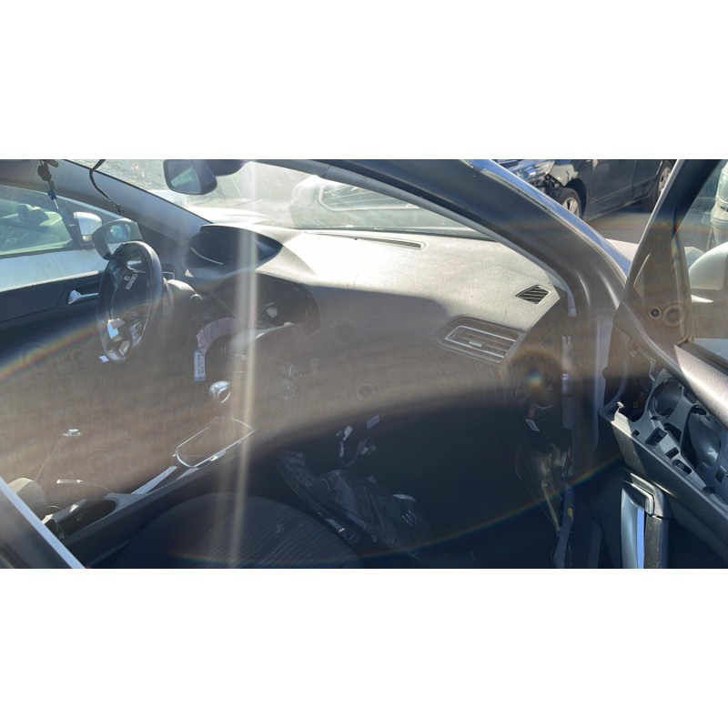 Poignee porte avant droit PEUGEOT 308 2 SW Photo n°14