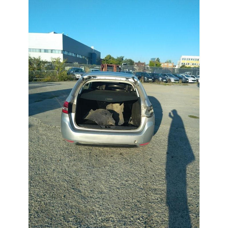 Poignee porte avant droit PEUGEOT 308 2 SW Photo n°18