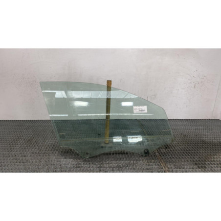 Vitre avant droit PEUGEOT 308 2 SW