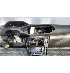 Planche de bord complete PEUGEOT 308 2 SW Photo n°1