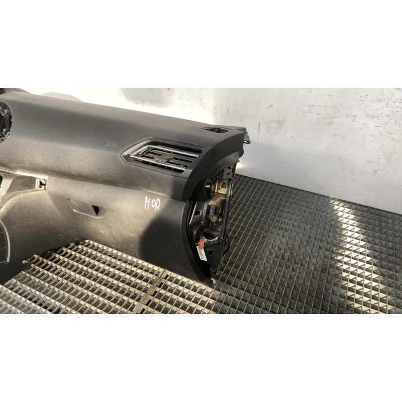 Planche de bord complete PEUGEOT 308 2 SW Photo n°5