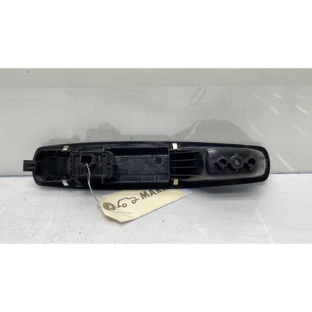 Interrupteur de leve vitre avant droit RENAULT MEGANE 3
