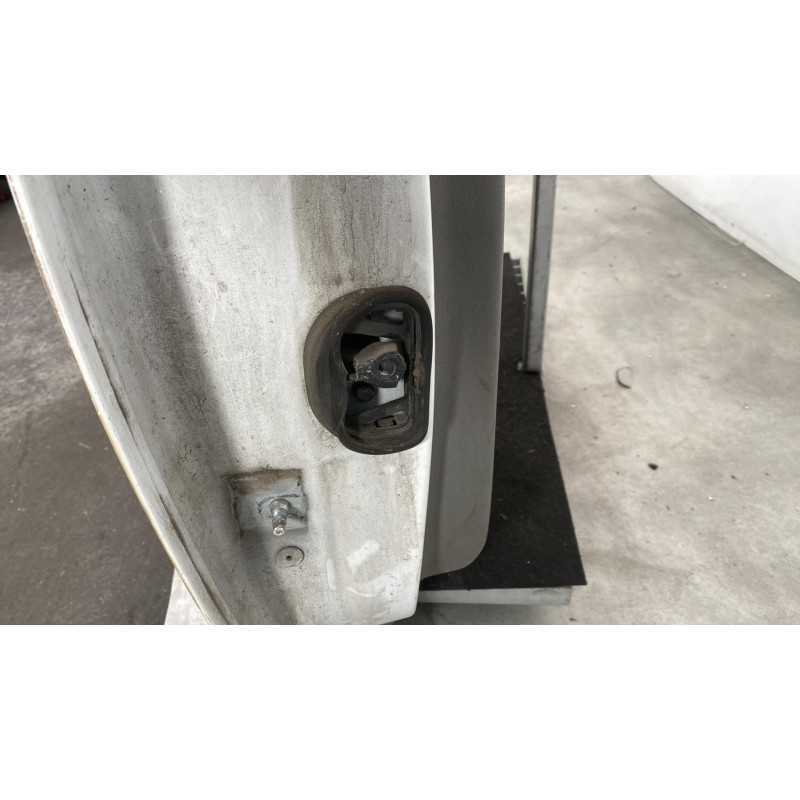 Porte arriere droit RENAULT MEGANE 3 Photo n°2