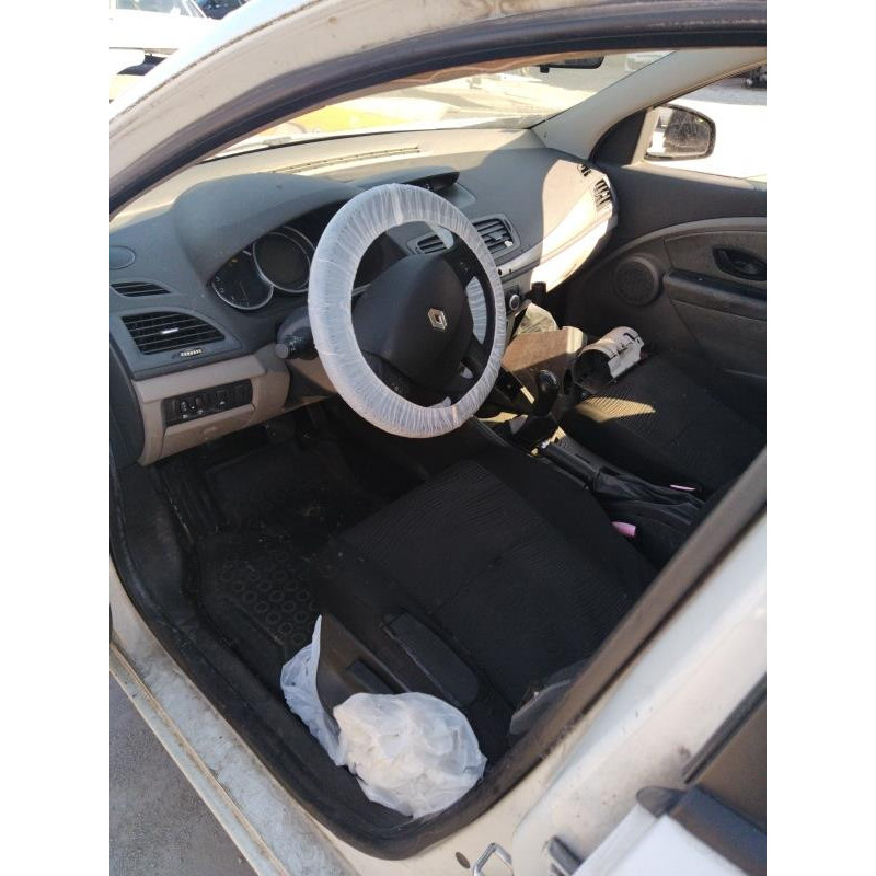 Porte arriere droit RENAULT MEGANE 3 Photo n°7