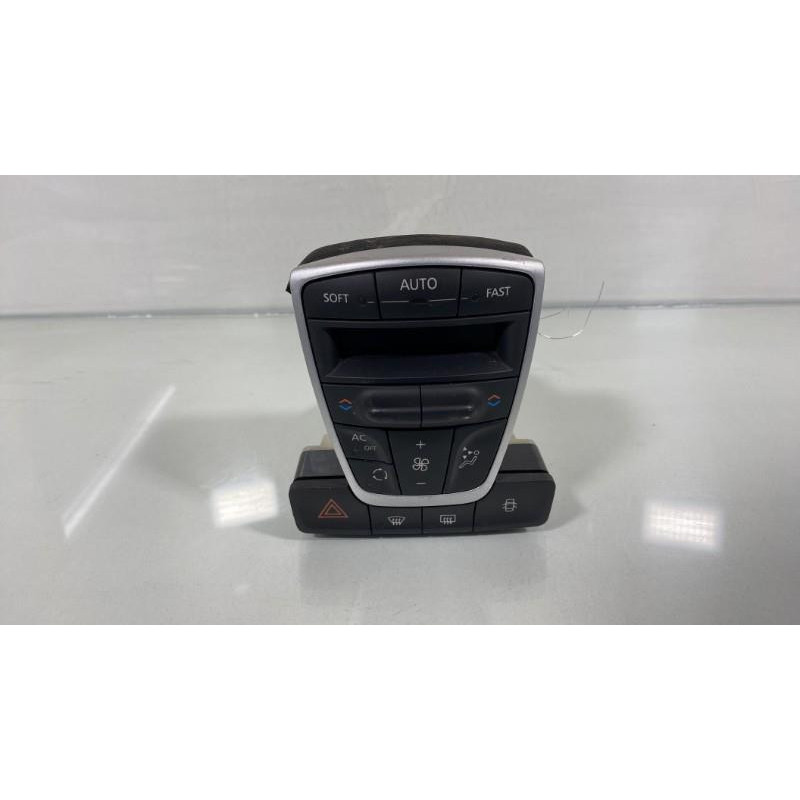 Bouton de warning RENAULT LAGUNA 3 Photo n°3