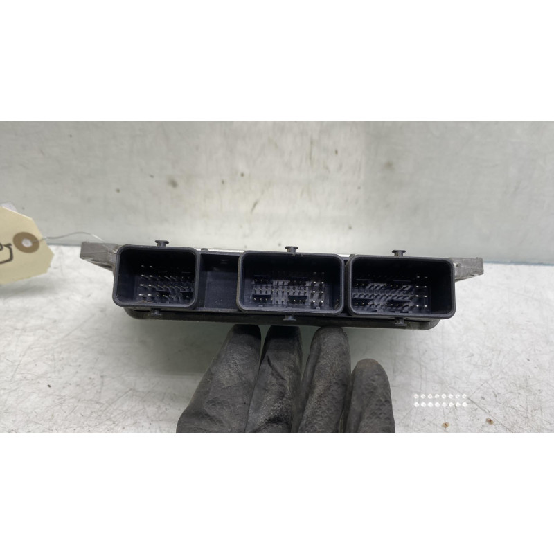 Calculateur moteur RENAULT SCENIC 2 Photo n°5