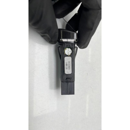 Bouton de warning VOLVO V 60 2