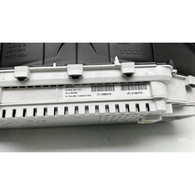 Compteur VOLVO V 60 2 Photo n°4