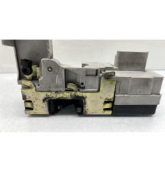 Serrure avant droit PEUGEOT 307