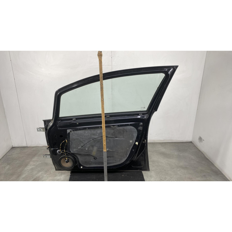 Porte avant droit OPEL CORSA D Photo n°6